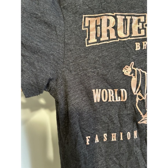 True Religion Women's Buddha Logo Script Deep V-Neck Tee T-Shirt‎ - Picture 6 of 7